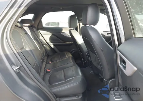 2017 Jaguar F-Pace 35T Prestige из США, поврежденный, VIN SADCK2BV9HA895543